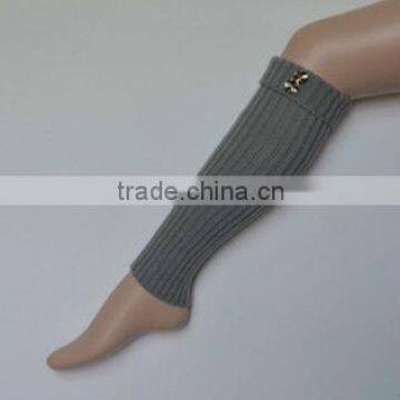 Boxi-High quality two buttons knitting socks