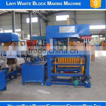 QT4-30 Diesel power hollow bricks making machine supplier in china