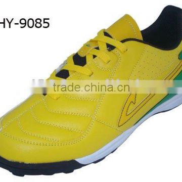 POPULAR TURF SHOES