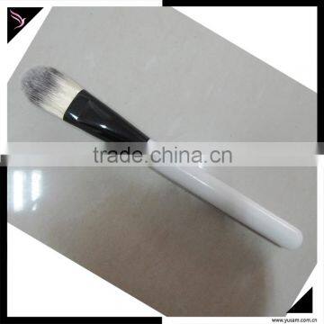 Personalized Single high quality makeup brush OEM