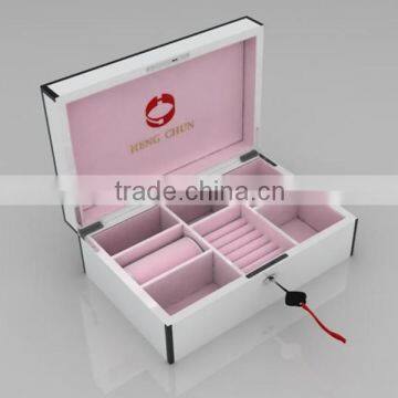 High glossy wooden jewelry boxes with key lock