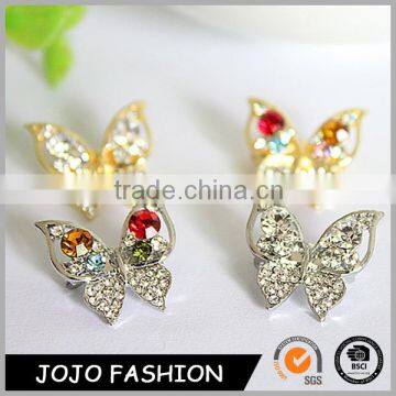 Hot sale wholesale fashion women butterfly diamond rhinestone alloy brooch pin                        
                                                                                Supplier's Choice