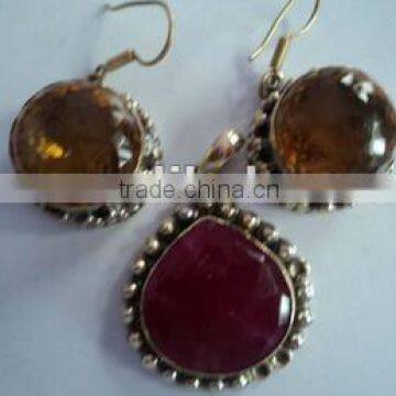 Citirin Hydro & Red Onix Cut With G.S.Metal Earrings & Pendants Exclusive Jewellery.