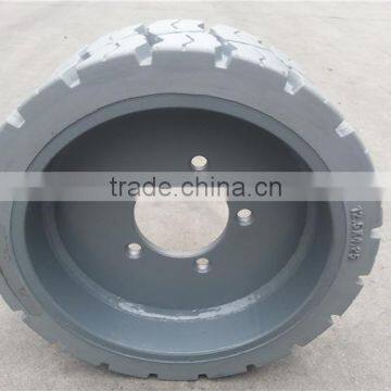 Solid Tires for JLG Haulotte Scissor Lift Replacement Tires 12.5x4.25 photo-2