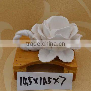 wholesale ceramic candle holder & napkin ring with flower design