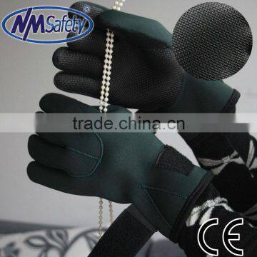 NMSAFETY diving cloth rubber on palm glove holder rubber