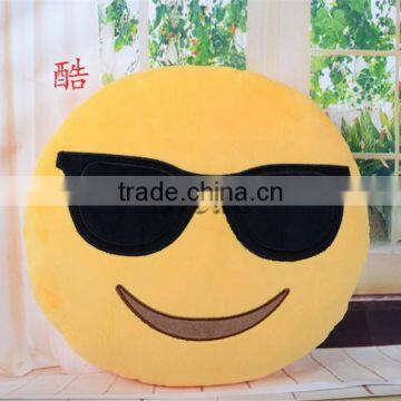QUITE Hot Selling Emoji Pillows Wholesale Plush Emoji Pillows Promotion Plush Emoji Pillow photo-3