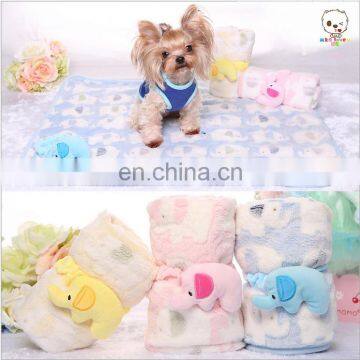 china supplier warm super soft polyester thermal pet dog blanket