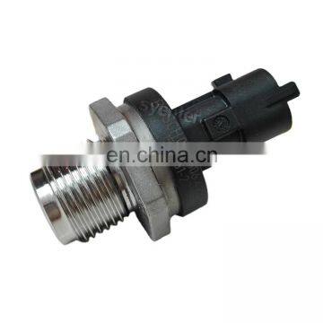 ISF3.8 QSB6.7 Diesel Engine High Pressure Fuel rail pressure sensor 5260246 0281006425