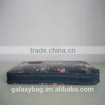 Colorful Flower Printed Card Holder photo-5