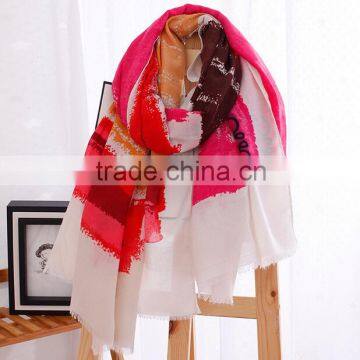 Wholesale Ladies Fashion Scrawl Large Cotton Printed Shawl
