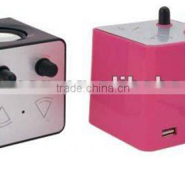 FM Radio With 4 Ports USB HUB