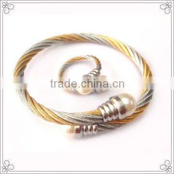 Hot Selling Stainless Steel Two Tone Wire Bracelet With Pearl End