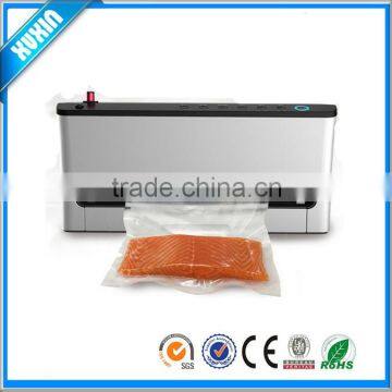 Small commercial vacuum packaging machine with drip tray