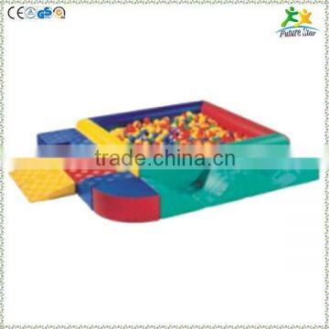FS-SP-040I customized eco-friendly PVC & EPE & Wood kids pool frames with colorful sea-balls