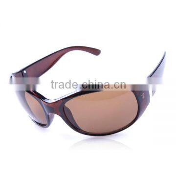 Newest style hot sell polarized lens promotional lastest italian design sunglasses