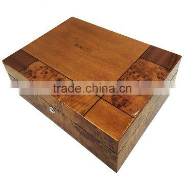 High quality glossy finishing wooden box