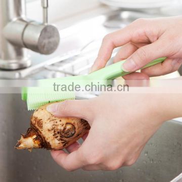 Fruit and vegetable brush kitchen cleaning brush