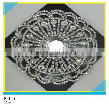 Hotfix Flower Shape White Pearl Applique AB Crystal Rhinestone Cup Chain Patch 10x10cm photo-4