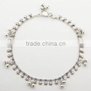 Sterling Silver Charms Anklet 14.50 gr Of Leafs & Spheres