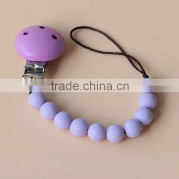 new arrival infant luxury pacifier clip for baby