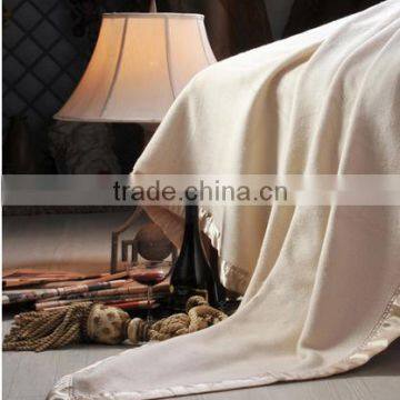 Top Rated Soft & Fashionable Pure Silk Blanket