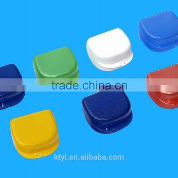 Denture/Retainer Box keep in