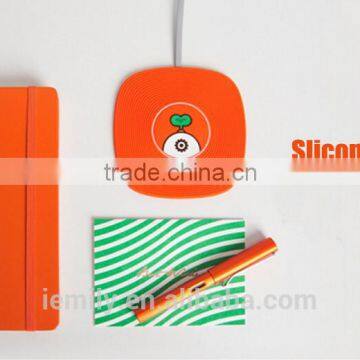 Portable Slicone Mobile Wireless Charger QI Standard Charging Board for Apple / Samsung / NOKIA / Android photo-6