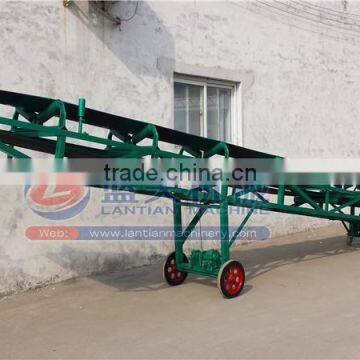 Adjustable angle belt mobile conveyor