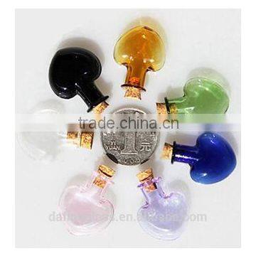 wholesale heart shape fancy glass perfume bottles Mini Glass Bottles with Corks