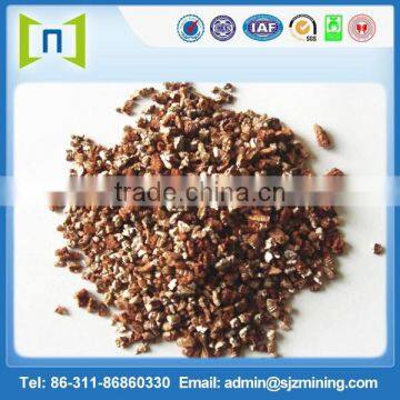 exfoliated horticultural vermiculite