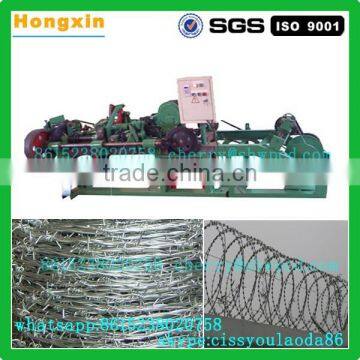 Straight and reverse double stranded twited barbed wire rope machine