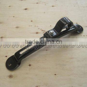 Adjustable muding support brackets for truck