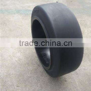 Press-on Solid Rubber Tire for Foklift High Quality Smooth Tread Tire 12 x 4 1/2 x 8 Inch photo-5