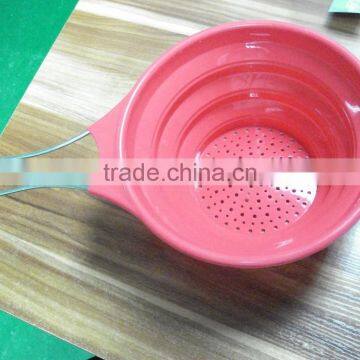 PDF Folding Stainless Steel Handle Silicone Strainer photo-3