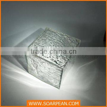Visual Merchandising Artificial Window Display Transparent Resin Ice Cubes photo-2