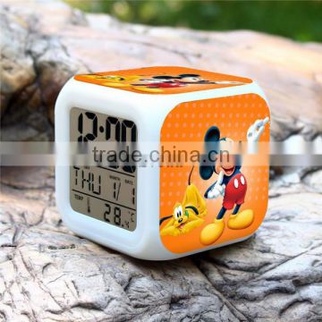 (Promotion gift) Mickey & Minnie Mouse design alarm clock, Digital alarm clock cheap price, Cartoon design desk clocks