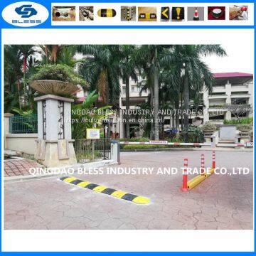 Cheap China Wholesale Recycled Rubber Speed Bump Traffic One Way Speed Breaker Rubber Striped Speed Bump & End Caps photo-4