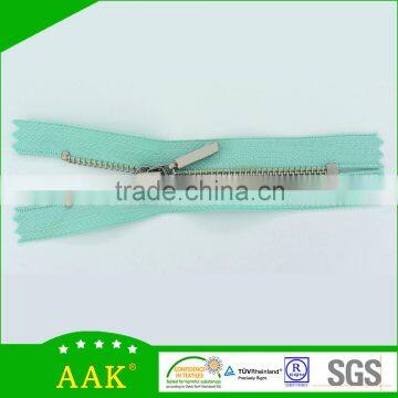 Zipper Factory Top Selling 3# Silver Gold Close End Bag Zipper photo-2