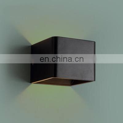Simple Design Loft Wall Lamp Wood Metal Colorful LED Wall Light