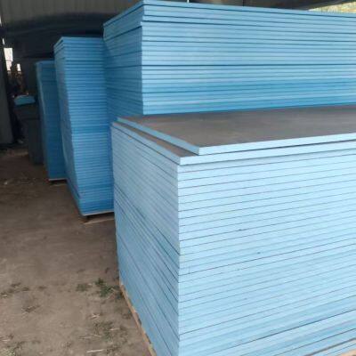 Planche en mousse XPS de 50 mm, imperméable et revêtue d'un revêtement ignifuge