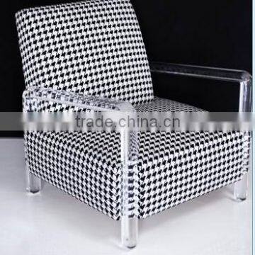 The Classic Fashionable Tartan Design Sofa Chair