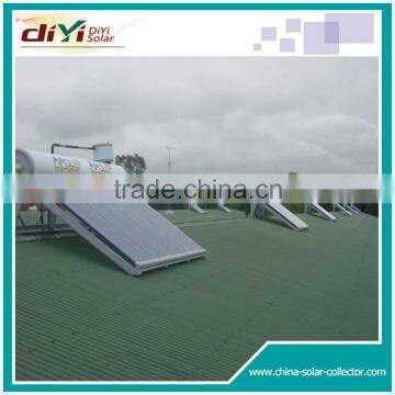 Water flows automatically non-pressure solar water heater with booster pump