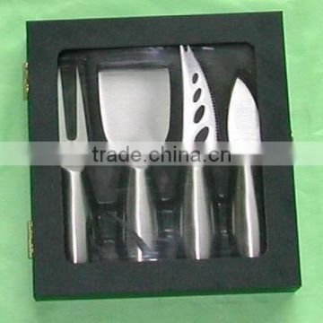 elegant gift set- 4 pcs cheese knives in gift box