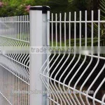 2015 HOT SALE POWDER COATED WELDED WIRE MESH FENCE FACTORY PRICE