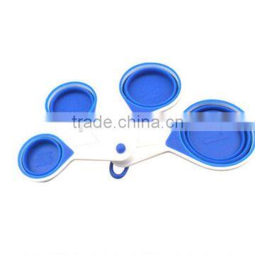 Plastic Measuring Cups