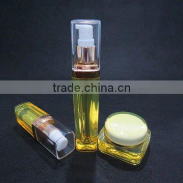 Square Shaped Acrylic Cream Jar and Lotion Pump Bottle Applied in Cosmetic Packaging