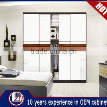 Customized bedroom wardrobe sliding door design