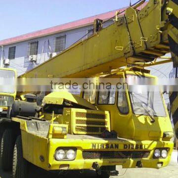 TADANO TL300E 30 ton used wheel crane lifting truck crane