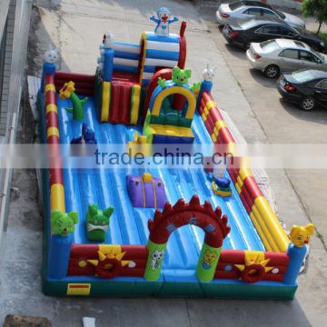 New style cheap giant inflatable playgrounds